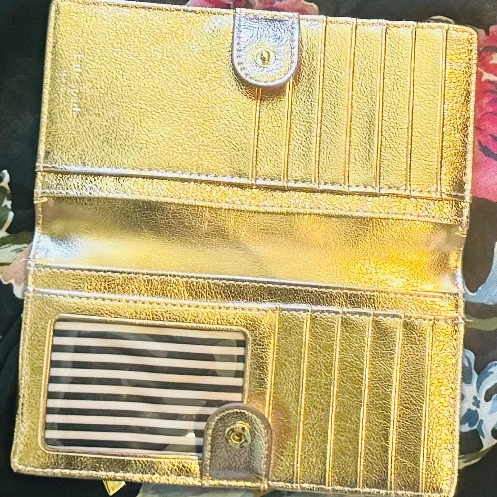 Kate Spade wallet - Picture 8 of 13